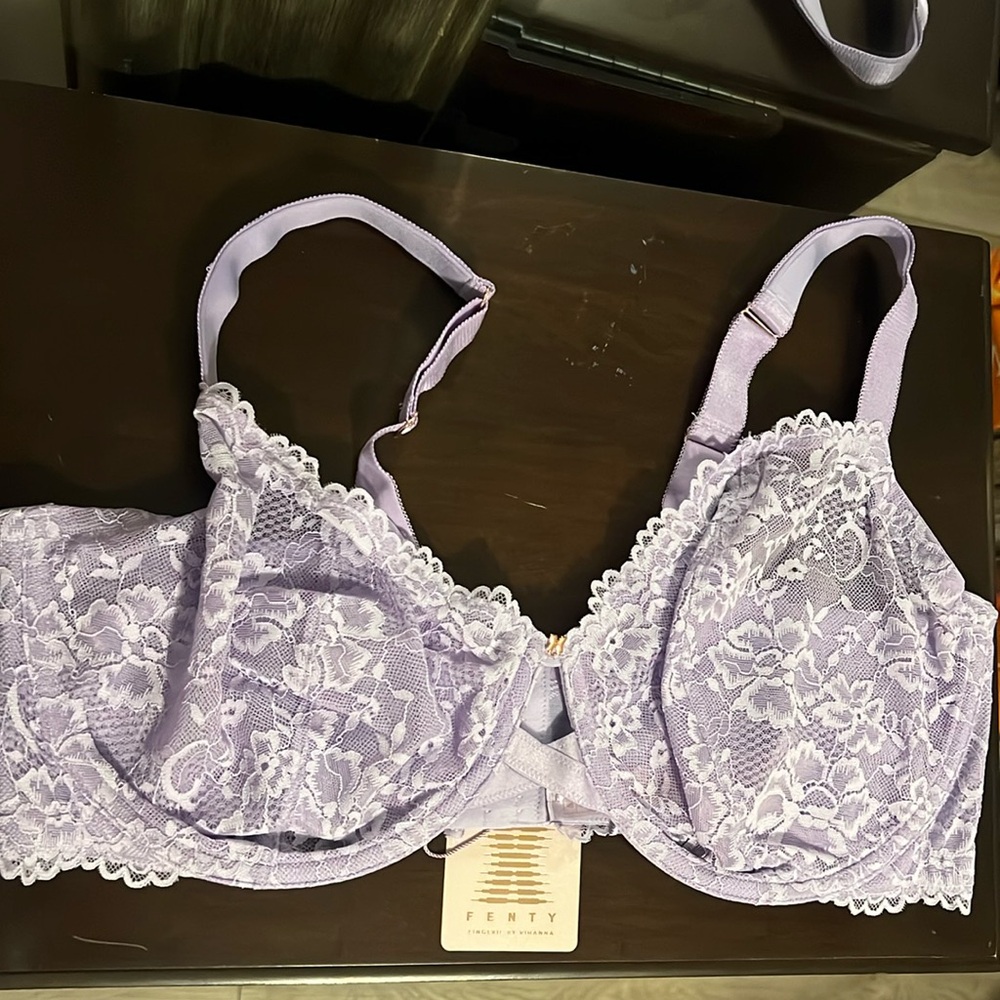 Lilac lace bra